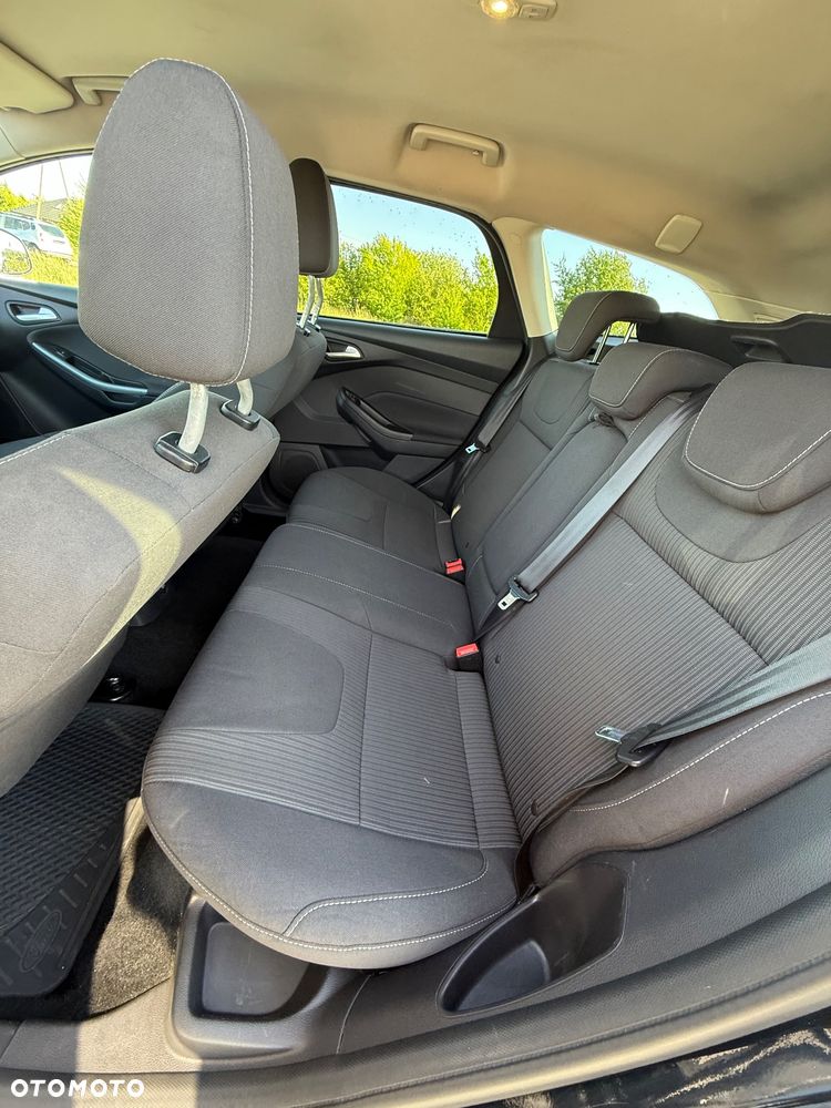 Ford Focus 1.6 TDCi Titanium ECOnetic - 8
