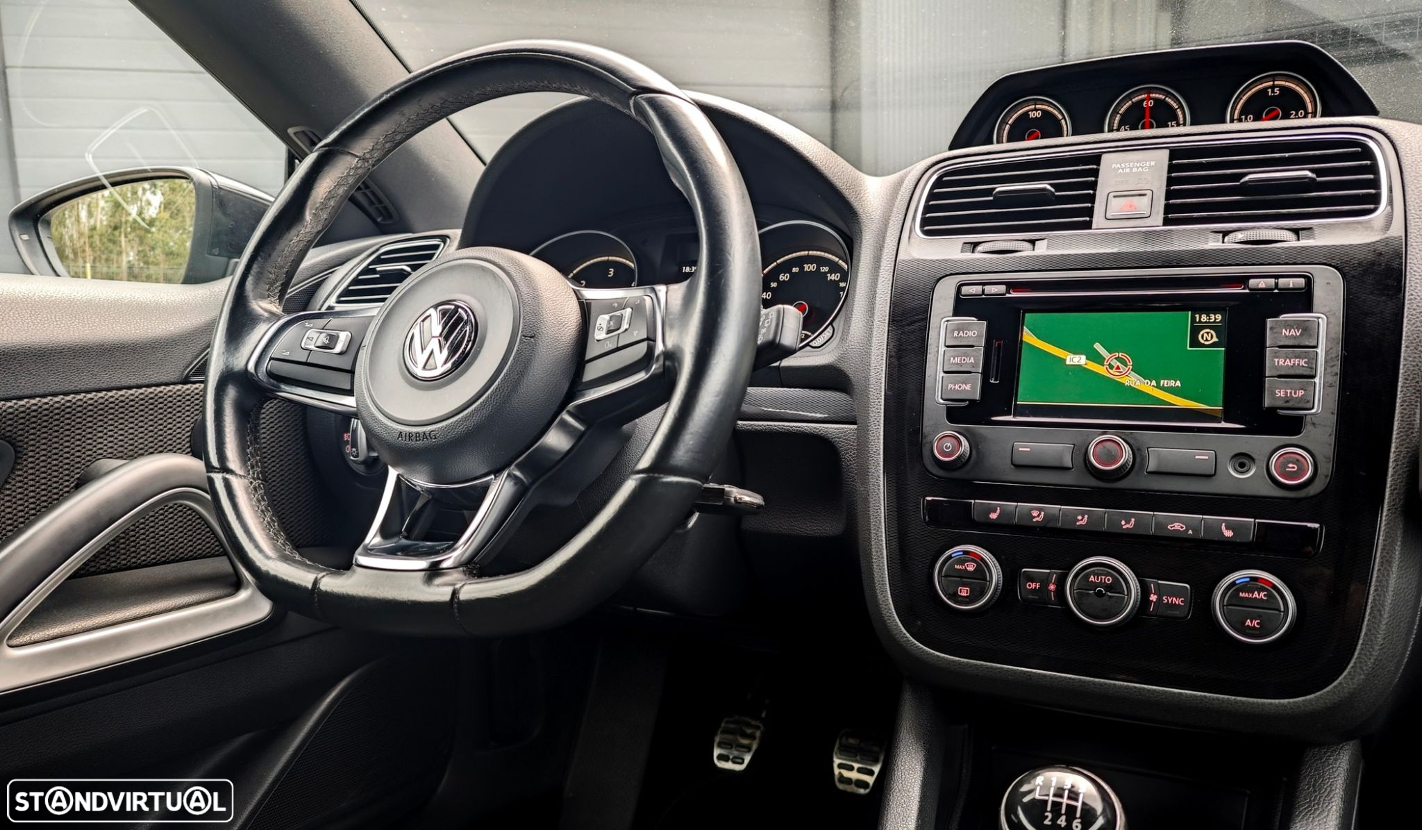 VW Scirocco 2.0 TDI Sport - 13