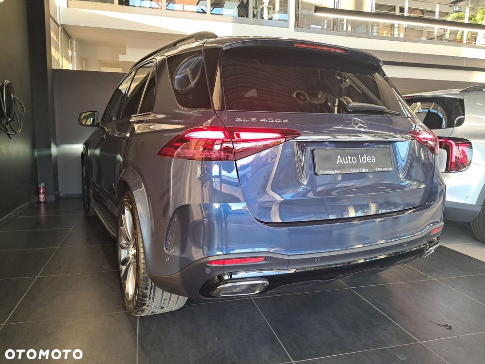 Mercedes-Benz GLE - 19