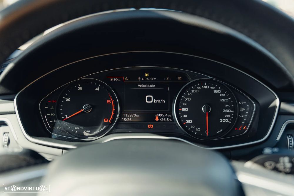 Audi A4 Avant 2.0 TDi S-line - 28