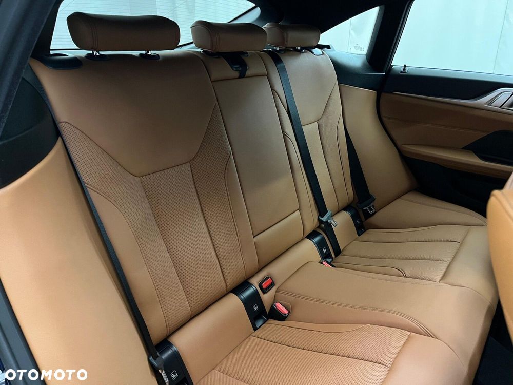 BMW Seria 4 420d xDrive mHEV M Sport sport - 33