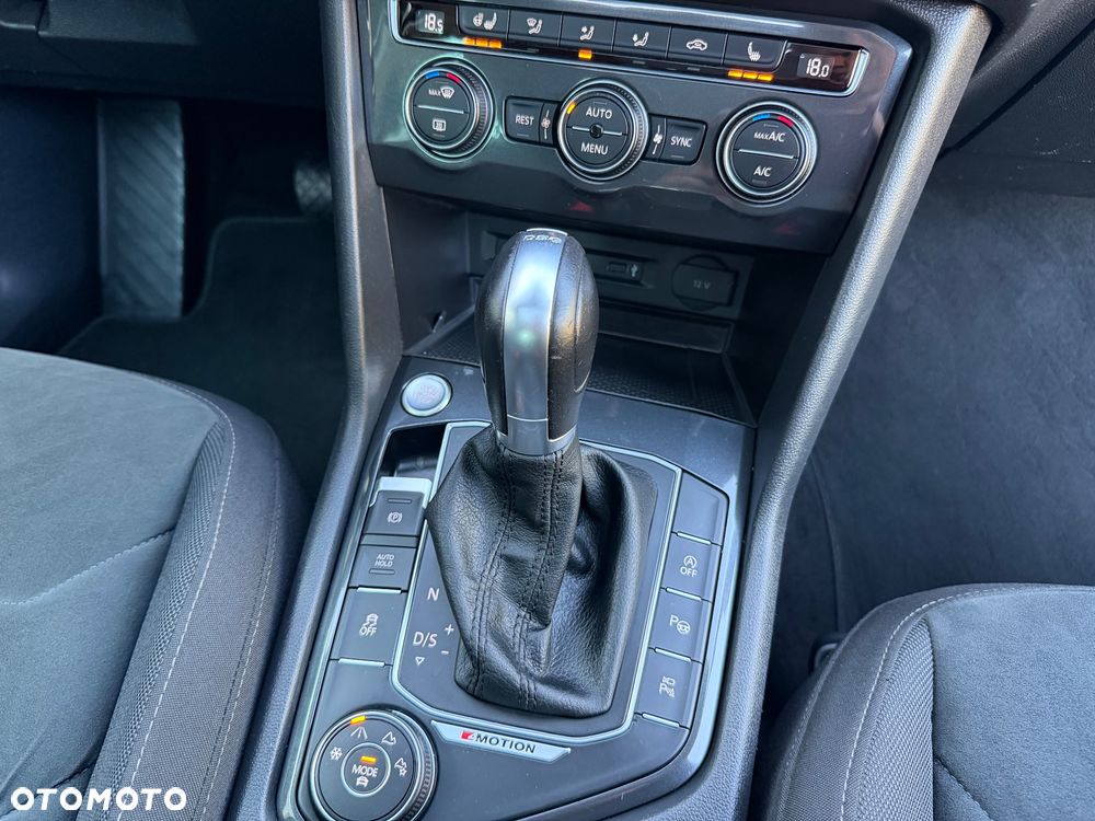 Volkswagen Tiguan 2.0 TSI 4Motion DSG Exclusive - 33