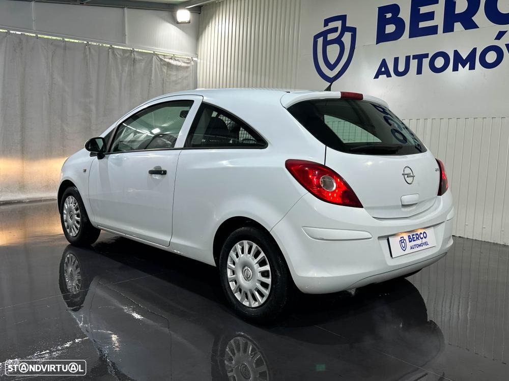 Opel Corsa Van 1.3CDTi 75cv - 4