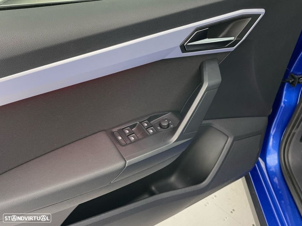 SEAT Arona 1.0 TSI FR - 18