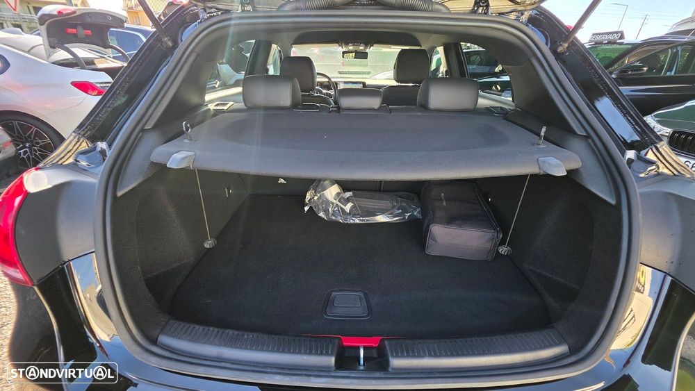 Mercedes-Benz A 250 e Progressive - 23