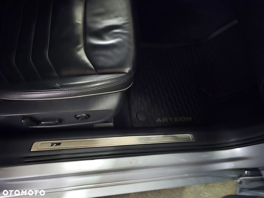 Volkswagen Arteon 2.0 TDI 4Motion SCR R-Line Edition DSG - 18
