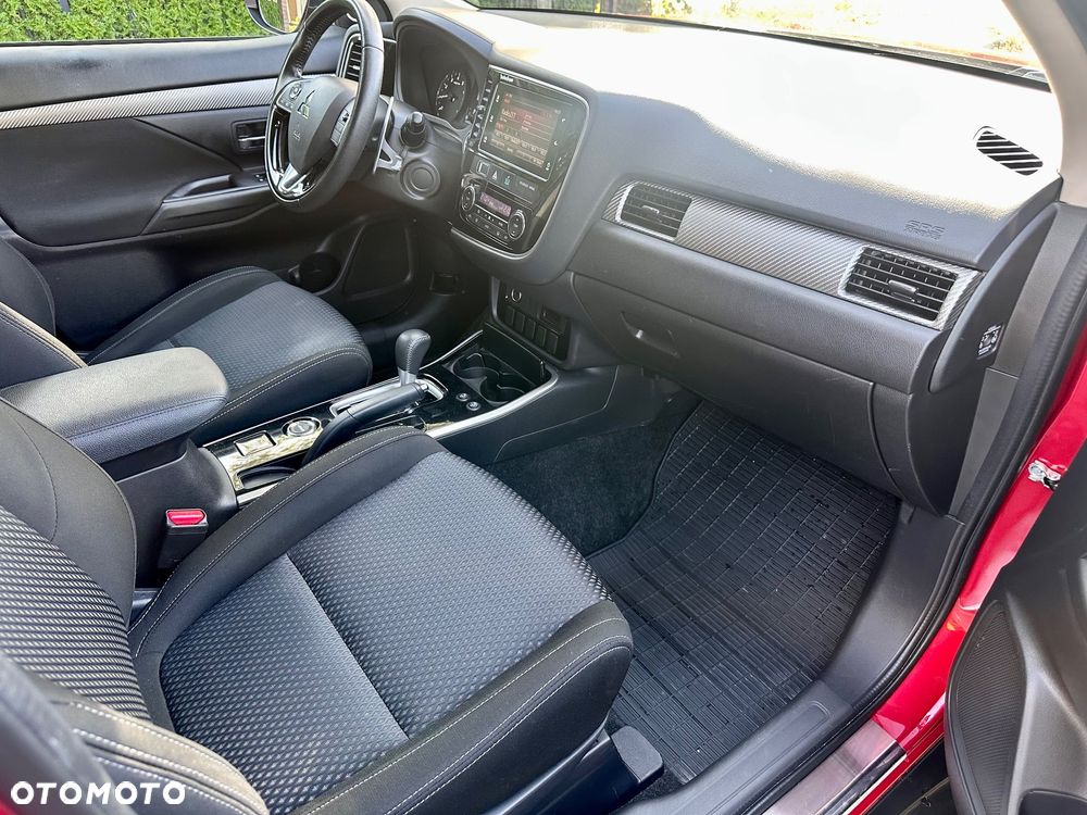 Mitsubishi Outlander 2.0 Intense 4WD CVT - 7