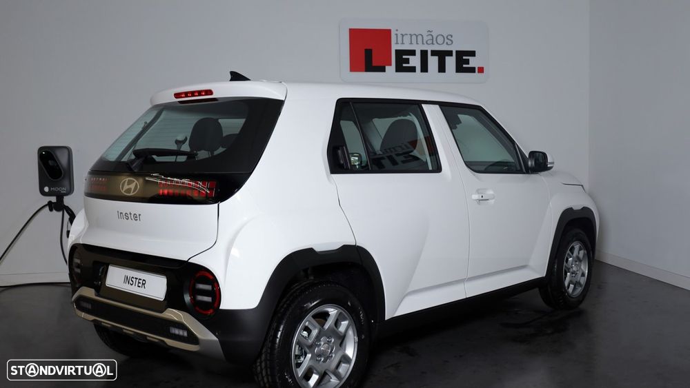Hyundai Inster 42 kWh Comfort Plus 5L - 24