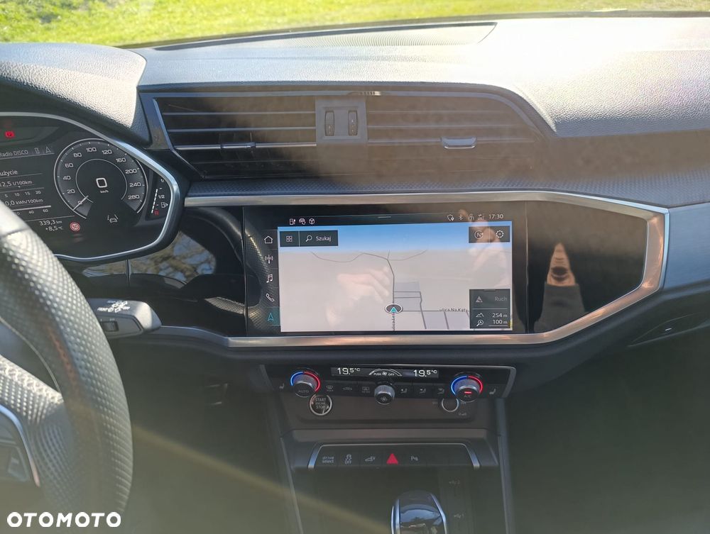 Audi Q3 Sportback 45 TFSIe S tronic S line - 27