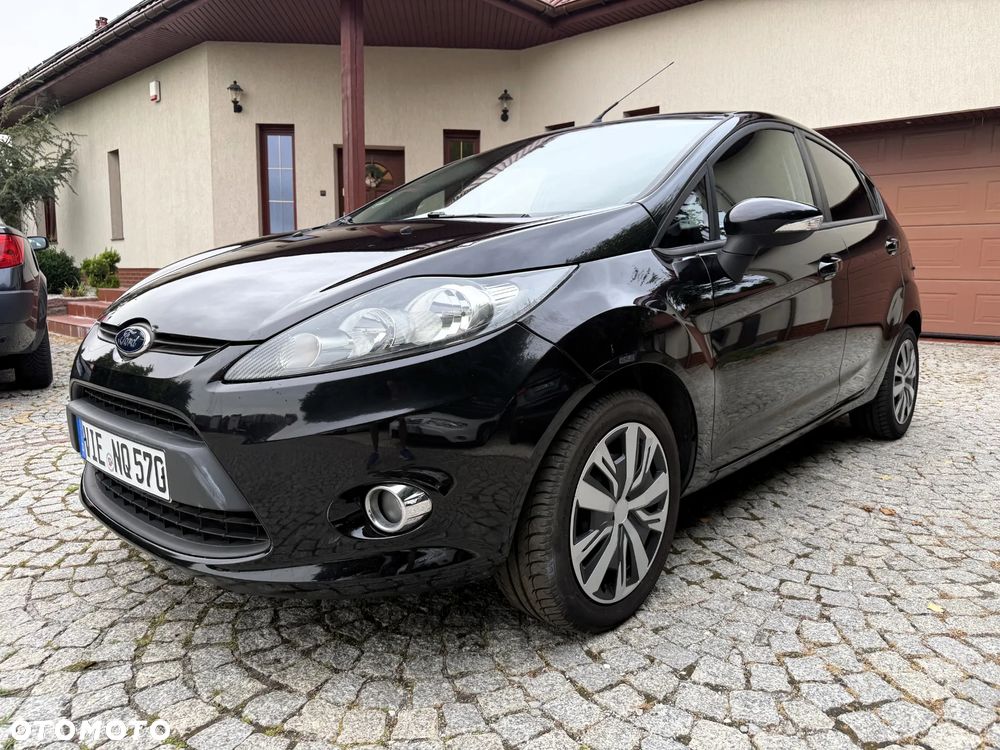 Ford Fiesta 1.25 Champions Edition - 1