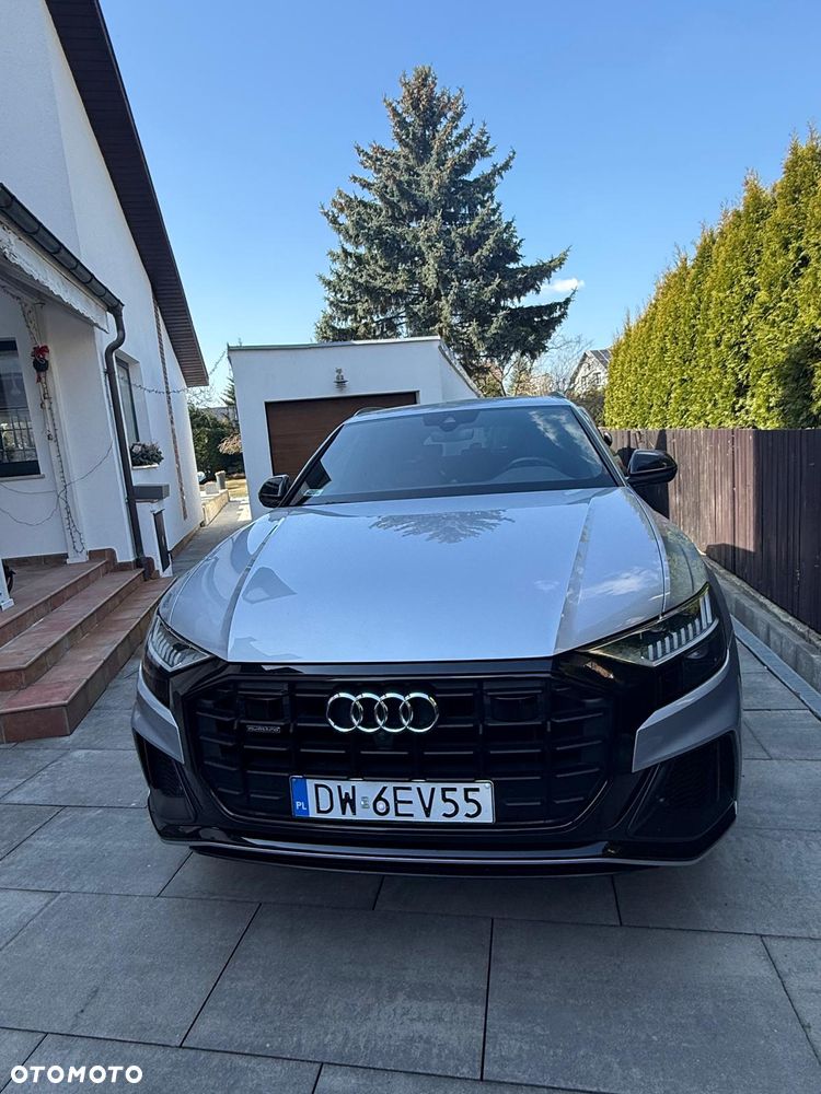 Audi Q8 - 1