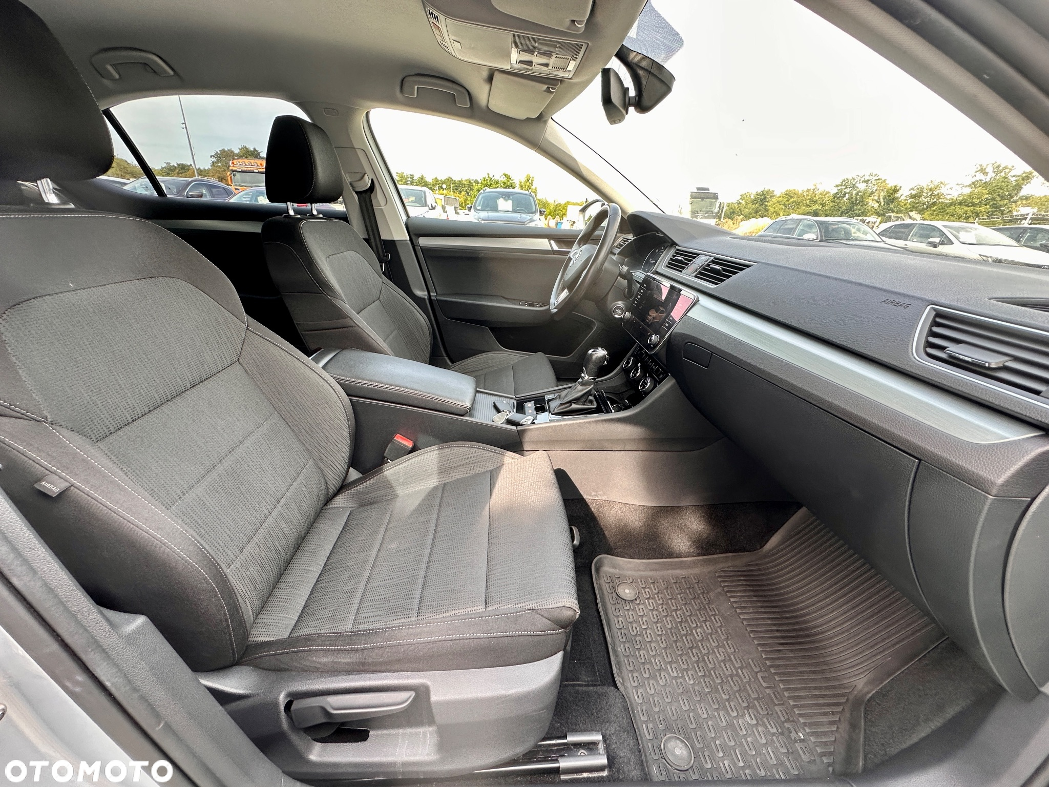 Skoda Superb 2.0 TDI Style DSG - 17