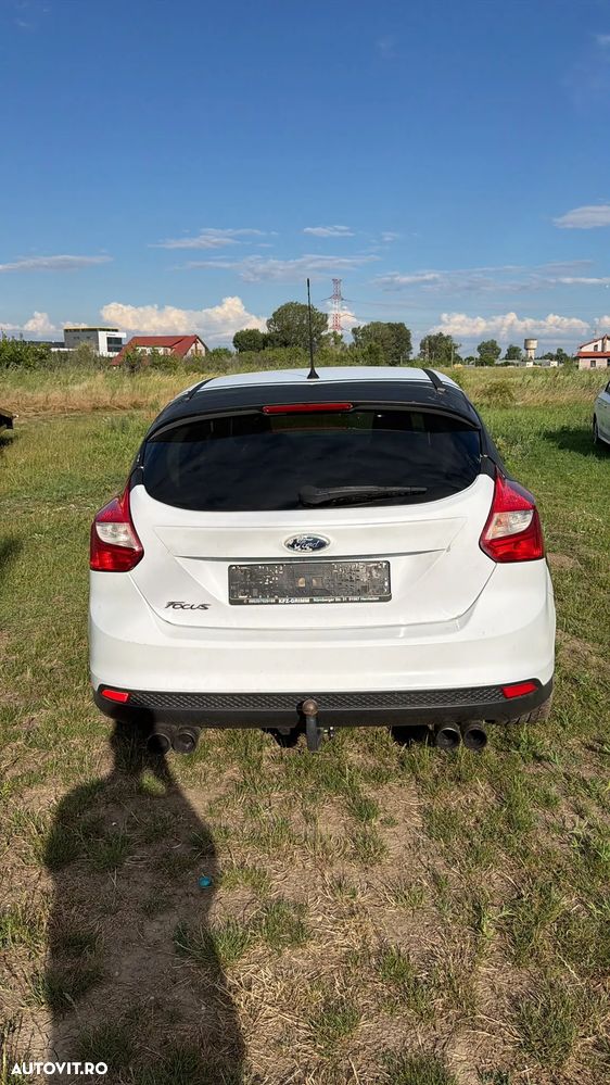 Ford Focus - 4