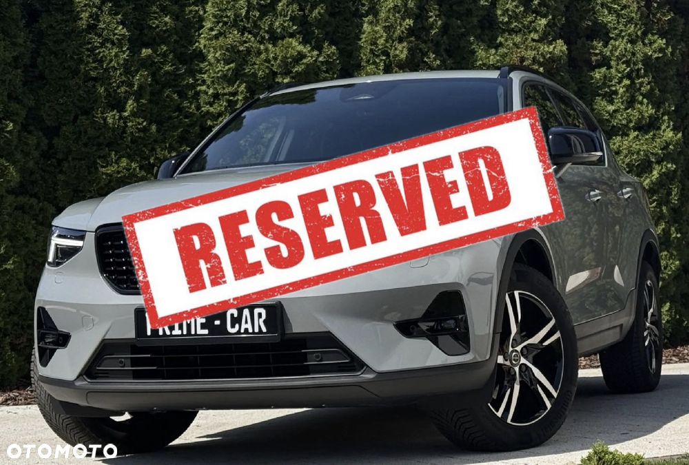 Volvo XC 40 B3 B DKG Plus Dark - 2