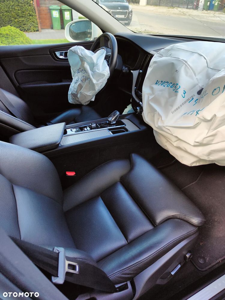 Volvo XC 60 B4 B Inscription - 9
