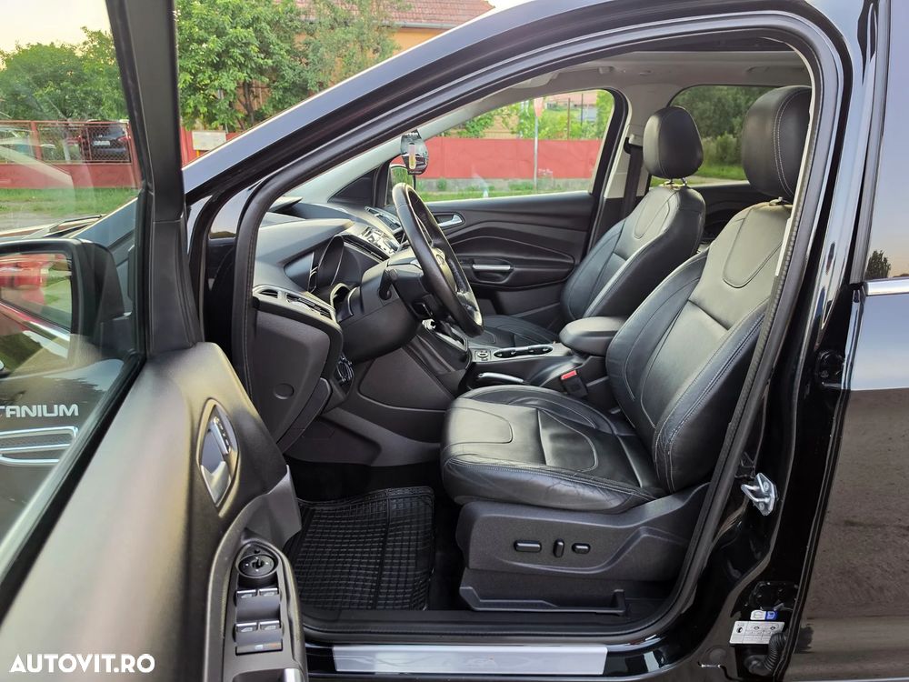 Ford Kuga 2.0 TDCi 4x4 Aut. Titanium - 16