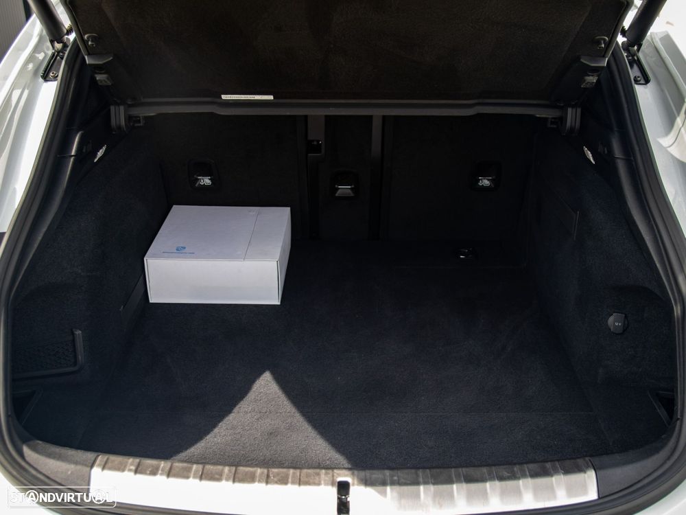 Porsche Taycan Cross Turismo 4S Sport bateria Performance Plus - 9