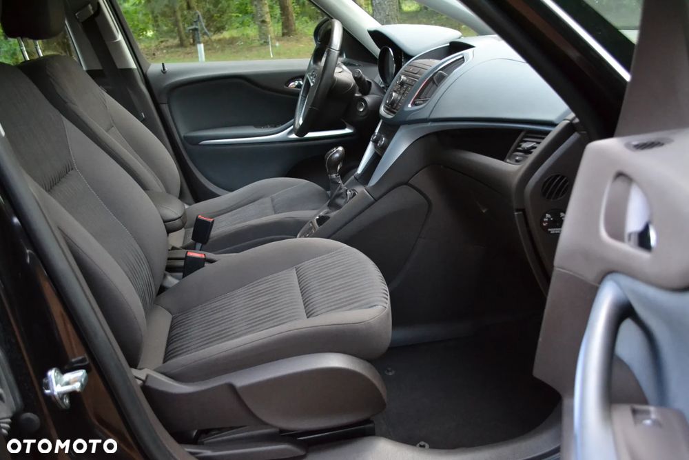 Opel Zafira 1.4 T Enjoy - 25