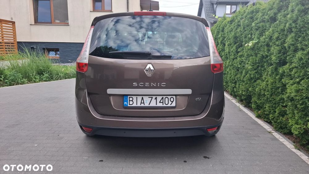 Renault Scenic 1.9 dCi Privilege - 10