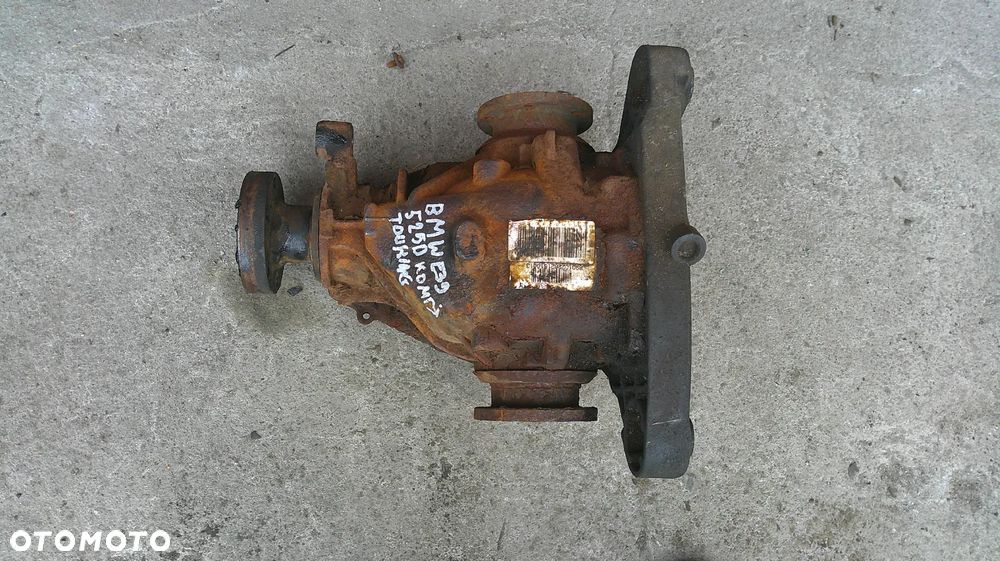 BMW E39 2.5D DYFER MOST - 1