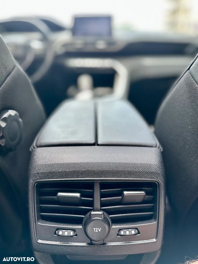 Peugeot 3008 - 15