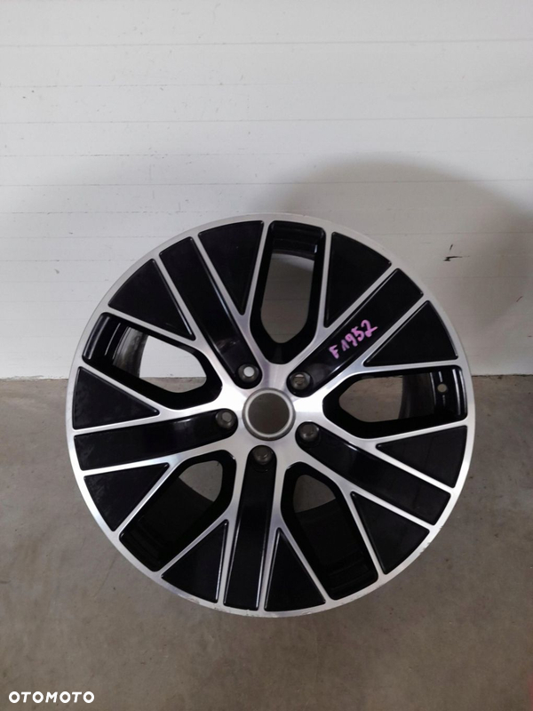 FELGA PORSCHE TAYCAN 9J1 20"