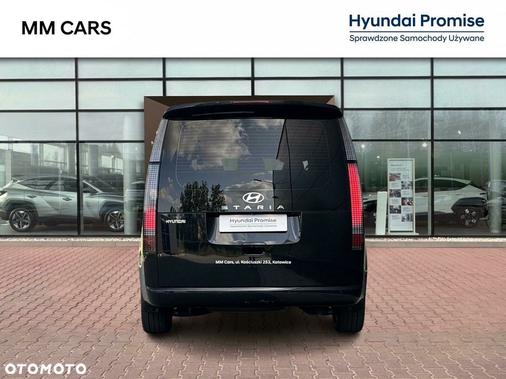 Hyundai Staria - 4
