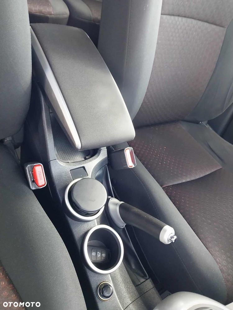 Toyota Verso 2.0 D-4D Sol plus - 20