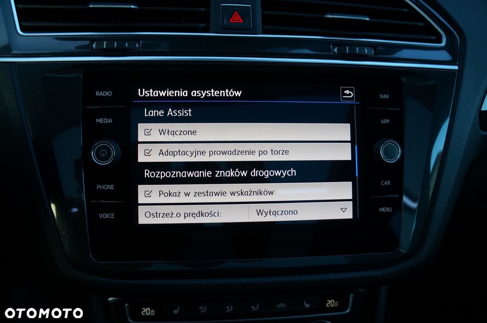 Volkswagen Tiguan - 34