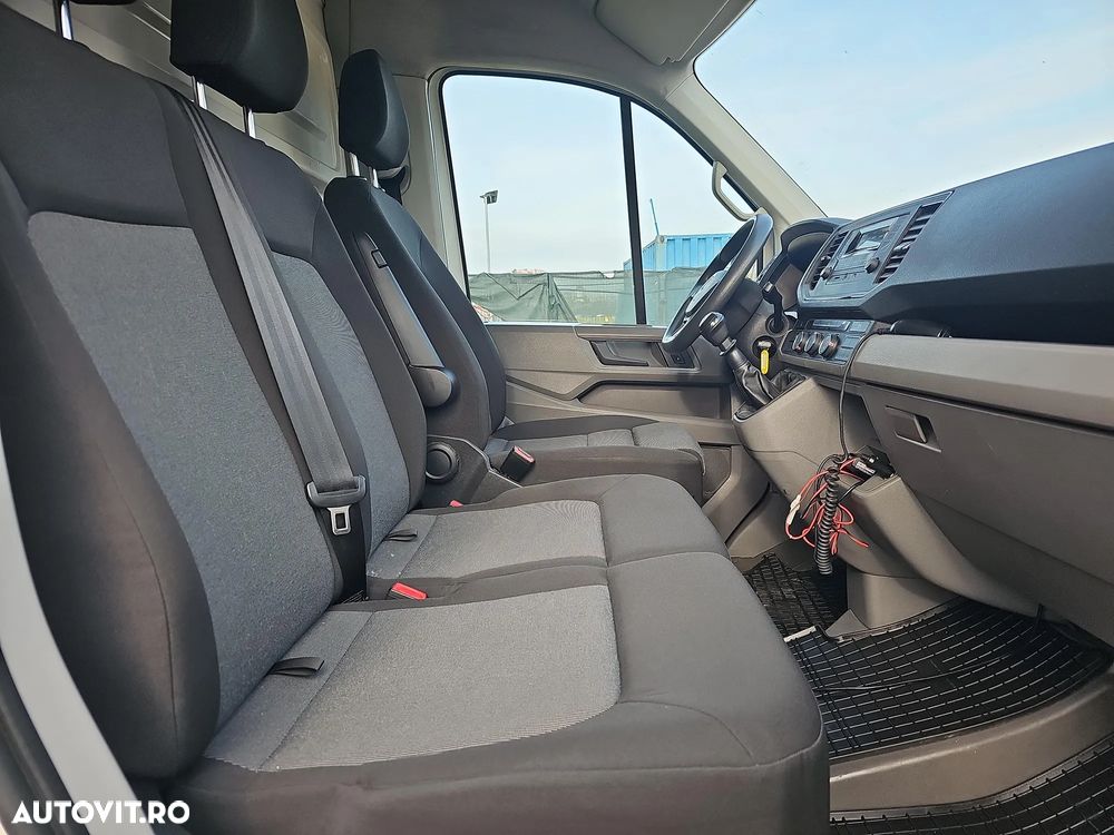 Volkswagen Crafter - 9