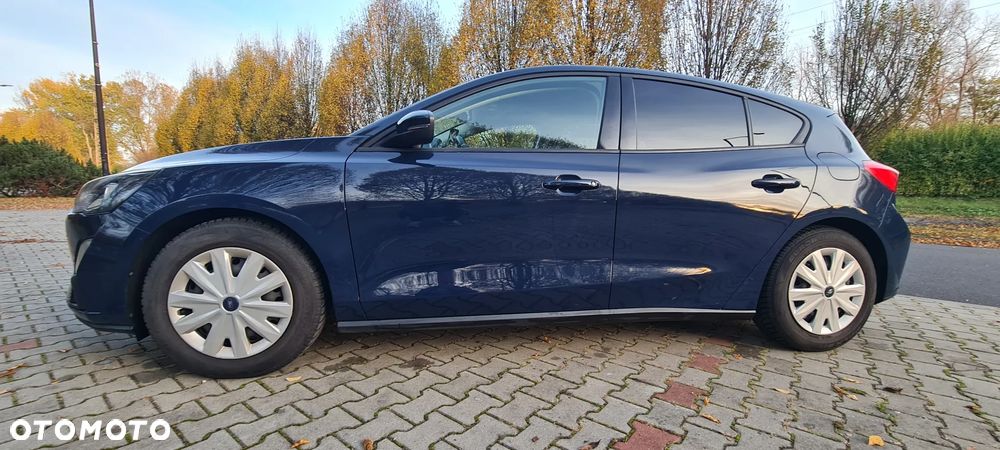 Ford Focus 1.0 EcoBoost Trend Edition Business - 25