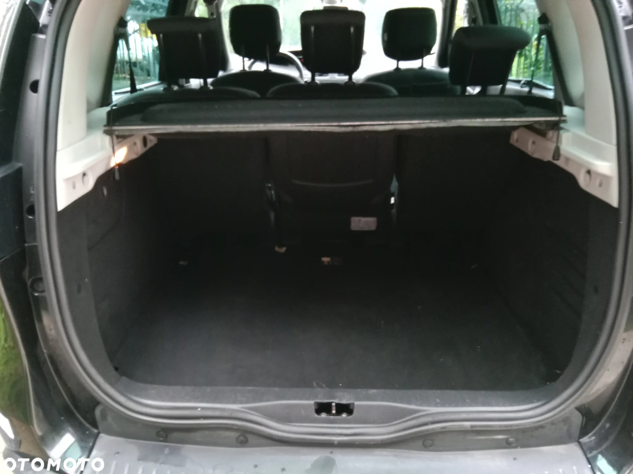 Renault Scenic 1.5 dCi Limited - 8