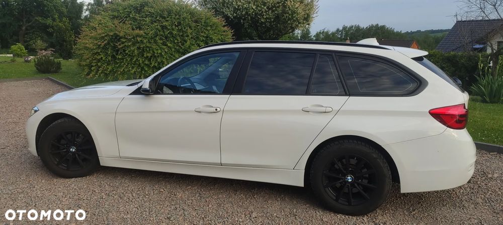 BMW Seria 3 318i - 6