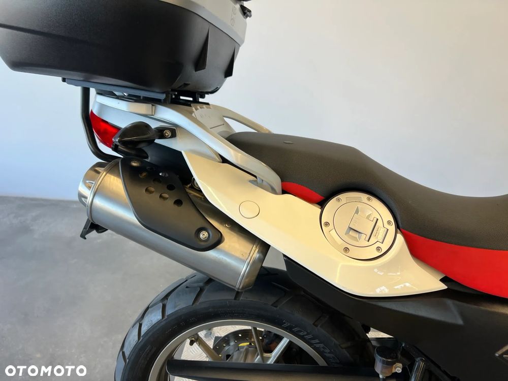 BMW G - 33