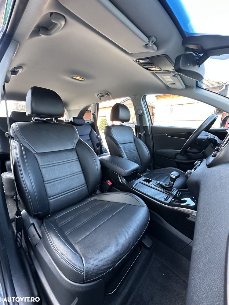 Kia Sorento - 16