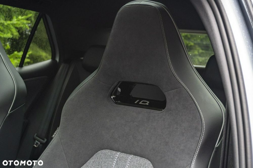 Volkswagen ID.3 - 32