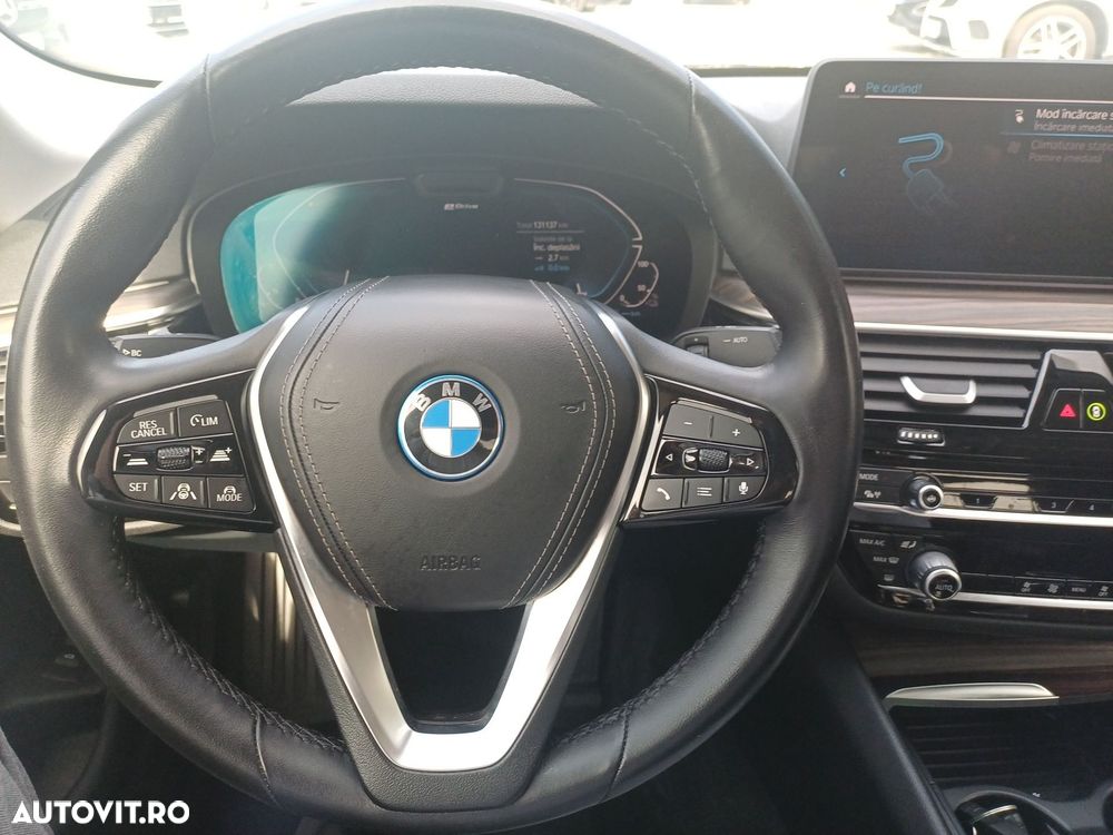 BMW 5 Series 2021 — imagine 13