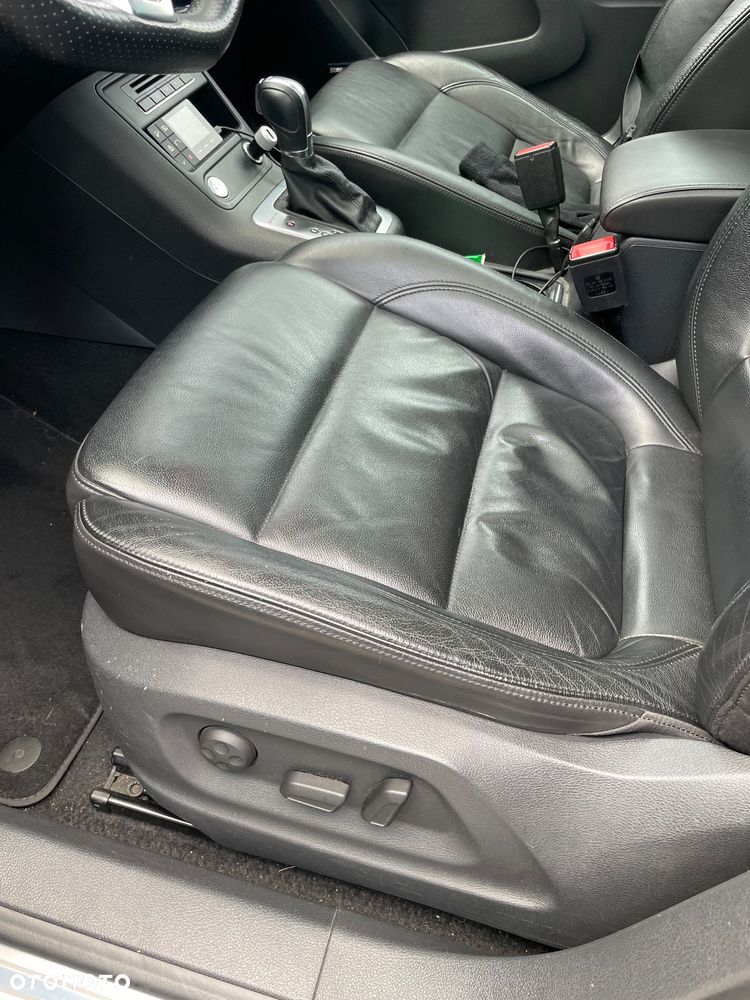 Volkswagen Tiguan 2.0 TDI 4Mot Perfectline R-Style DSG - 4