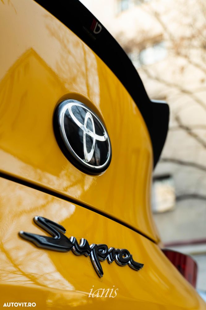 Toyota Supra 3.0 8AT Performance - 8