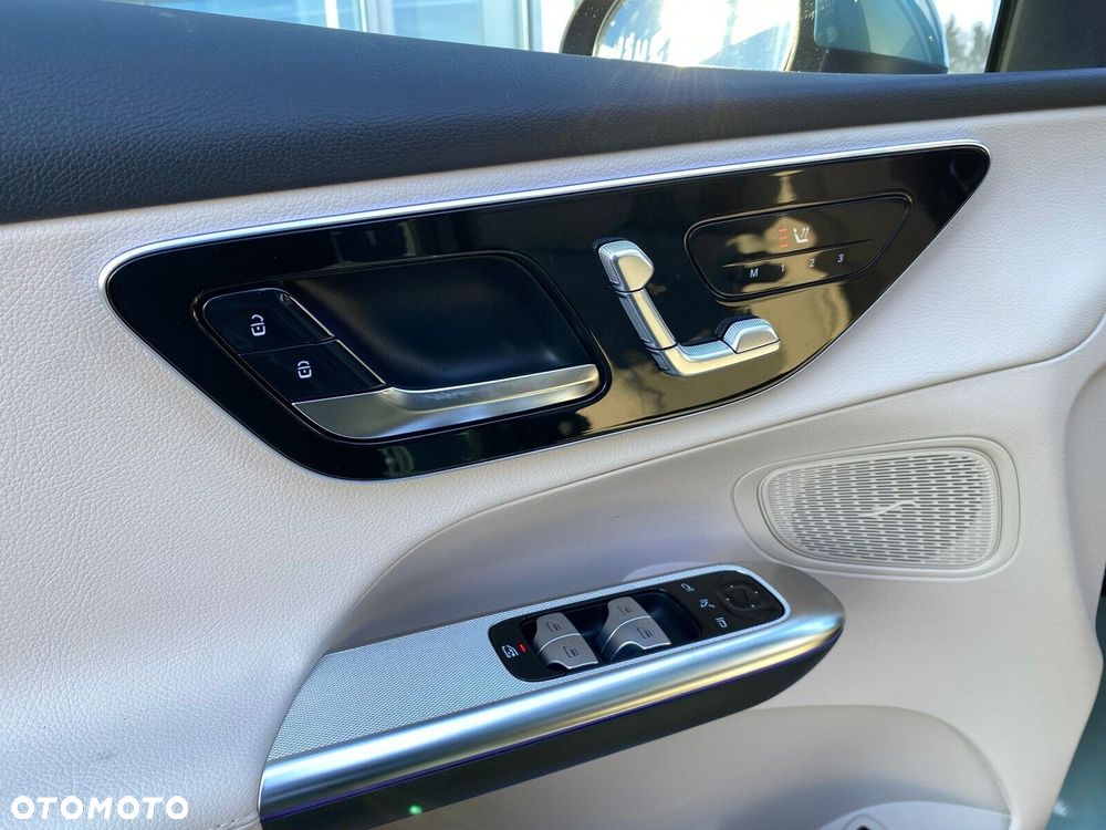 Mercedes-Benz GLC - 8