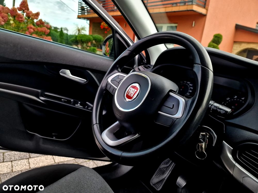 Fiat Tipo 1.4 16v Easy EU6d - 16