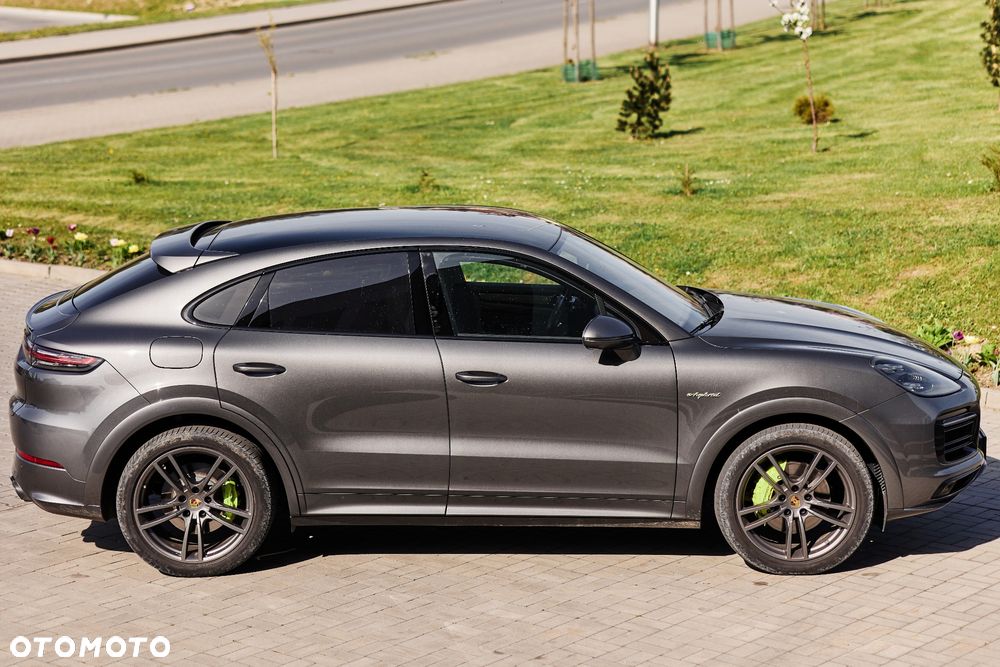 Porsche Cayenne E-Hybrid - 5