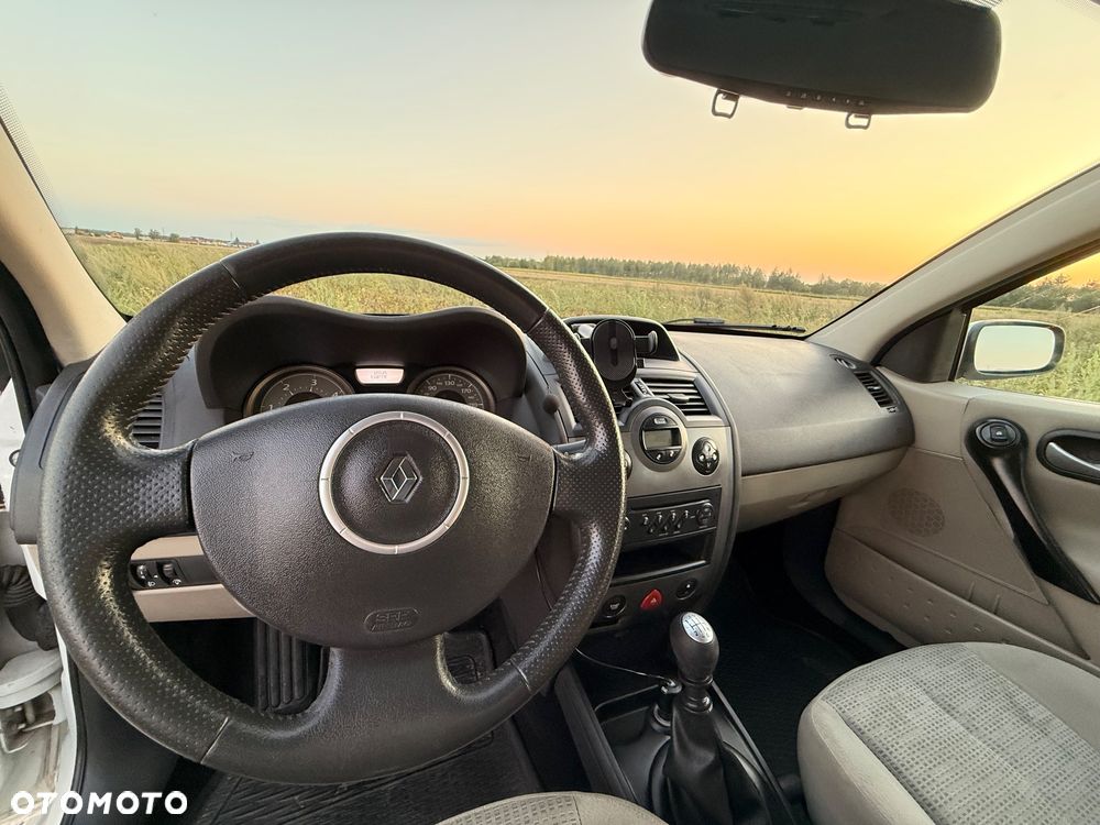 Renault Megane 1.9 dCi Expression - 18