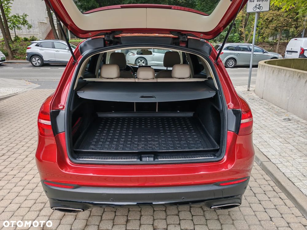 Mercedes-Benz GLC 250 4-Matic - 22