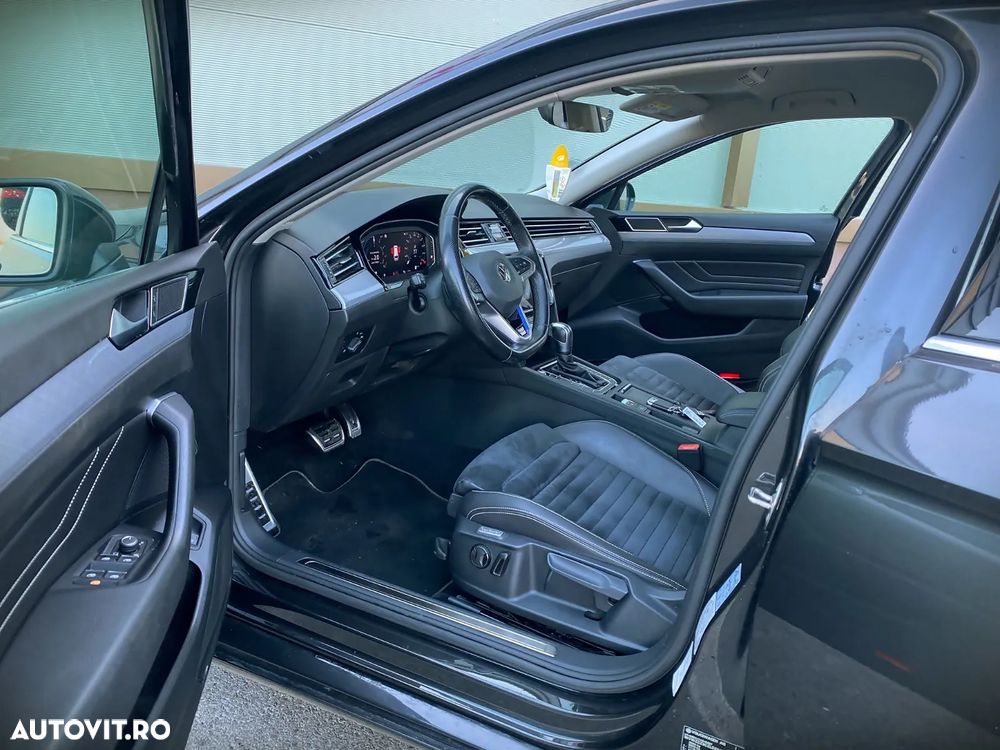 Volkswagen Passat - 8