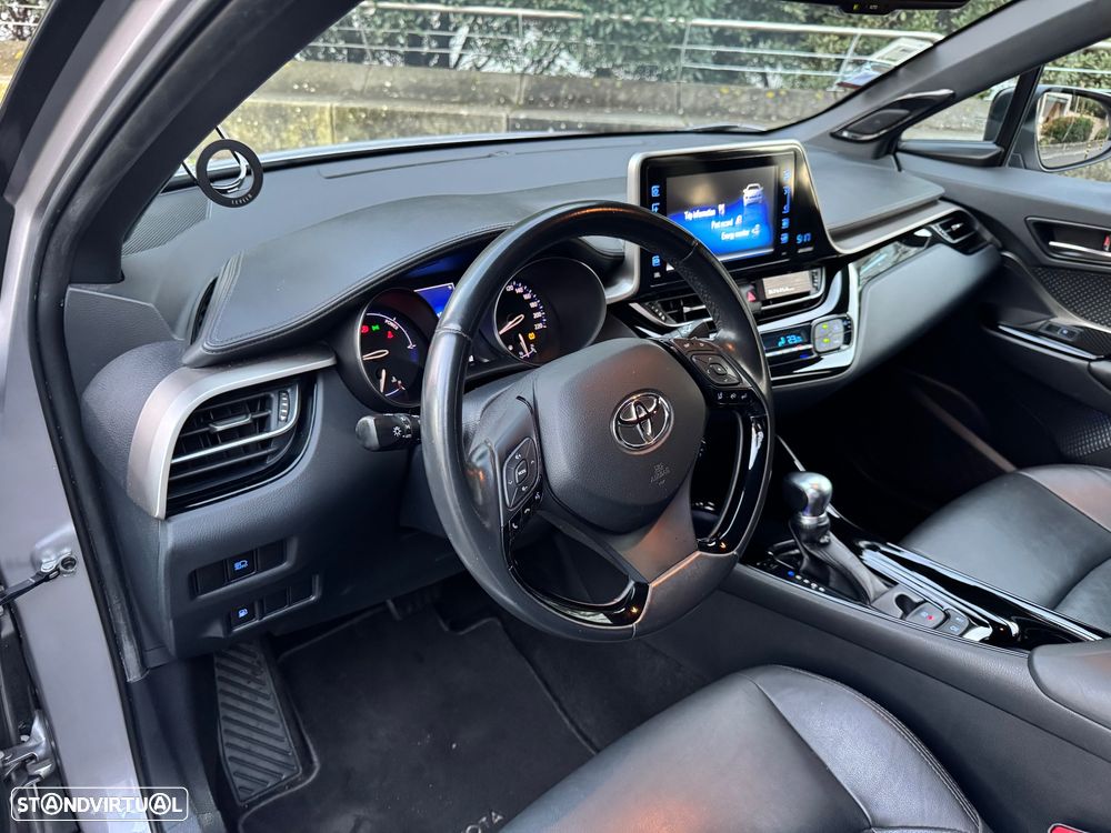 Toyota C-HR 1.8 HSD Lounge - 4