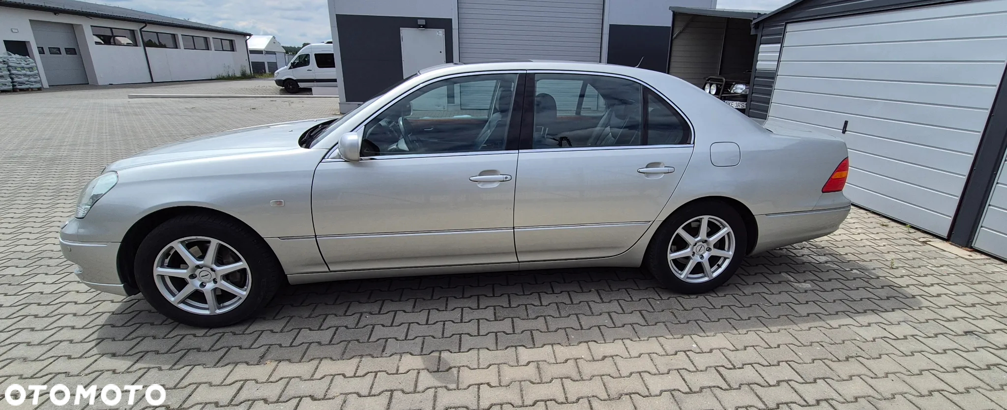 Lexus LS 430 Elegance - 2