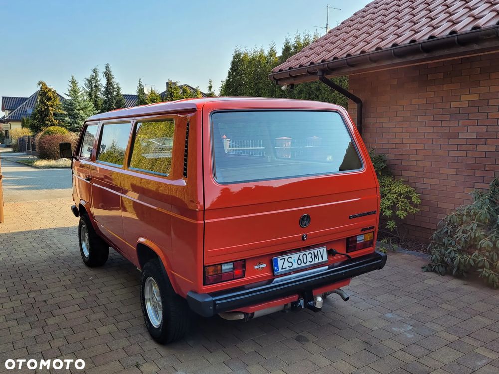 Volkswagen Transporter - 8