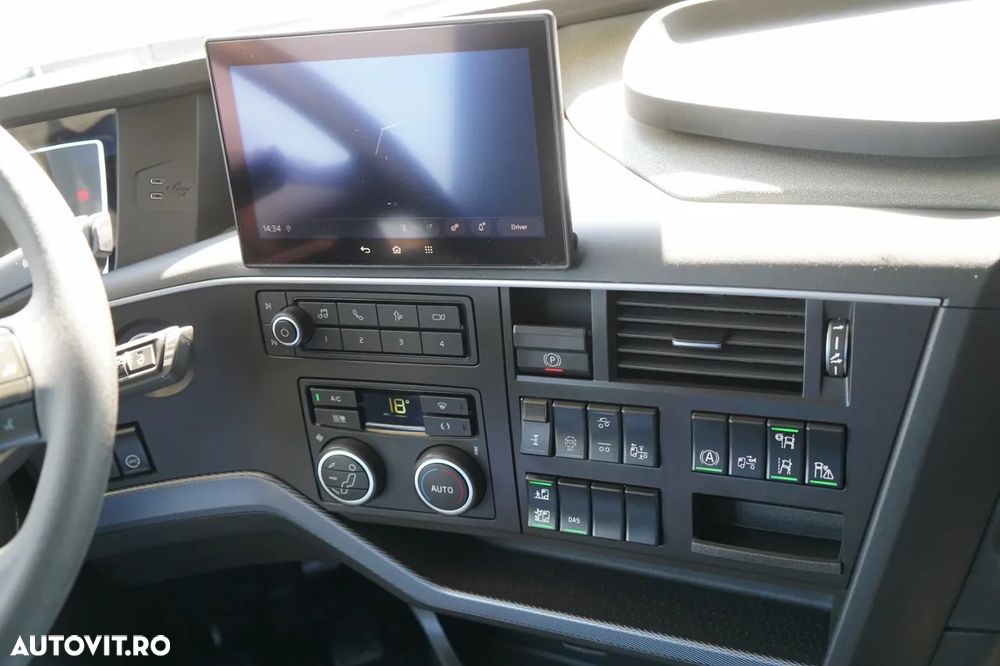 Volvo FH 500 / COMBINAT TANDEM / 120 M3 / TRANSIT / I-SAVE / AER CONDIȚIONAT PARCARE / DIRECȚIE PUNTE RIDICATĂ / ȘINCĂLĂTORI CAMION / WECON / 2025 - 34