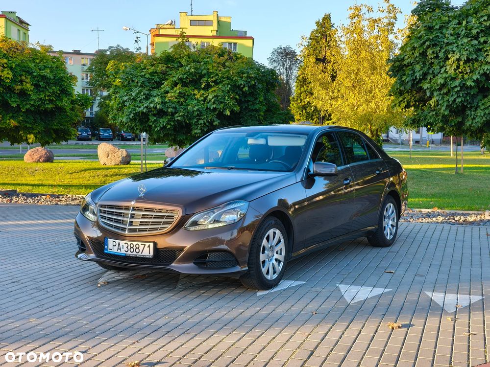 Mercedes-Benz Klasa E - 2